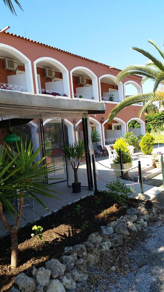 Porto Marina Aparthotel Gouvia Esterno foto